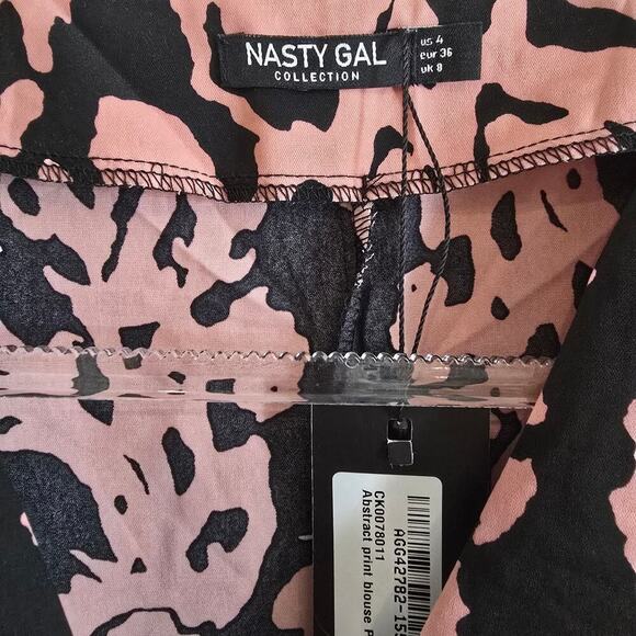 NWT Nasty Gal Abstract Print Blouse Pink boxy crop style loose fitted women Sz 4 - Picture 9 of 11